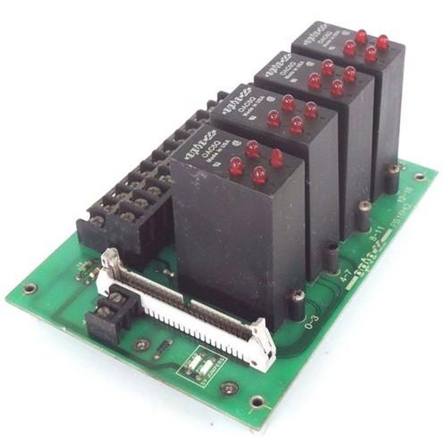 Used OPTO 22 PB16HQ I/O MODULE RACK 001824 W/ FOUR OAC5Q MODULES