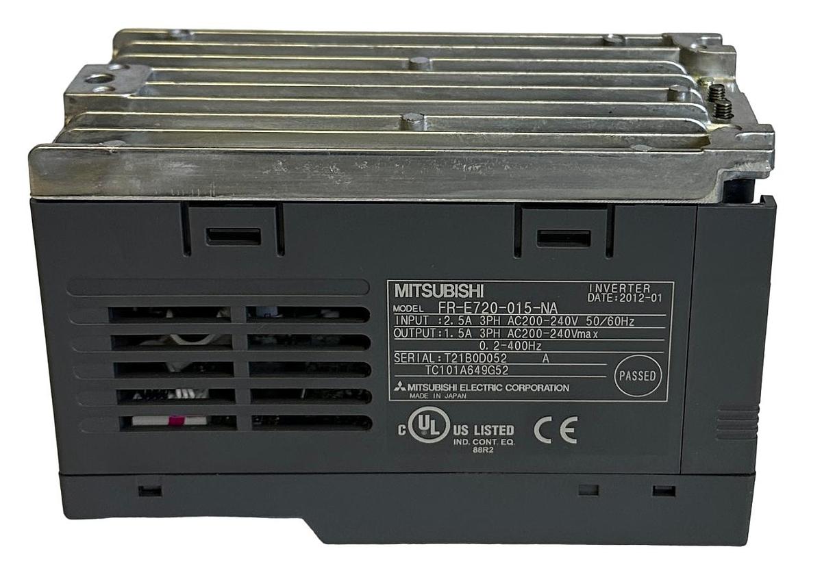 Used NEW MITSUBISHI FR-E720-015-NA / FRE720015NA E700 COMPACT INVERTER 3-PHASE 240V