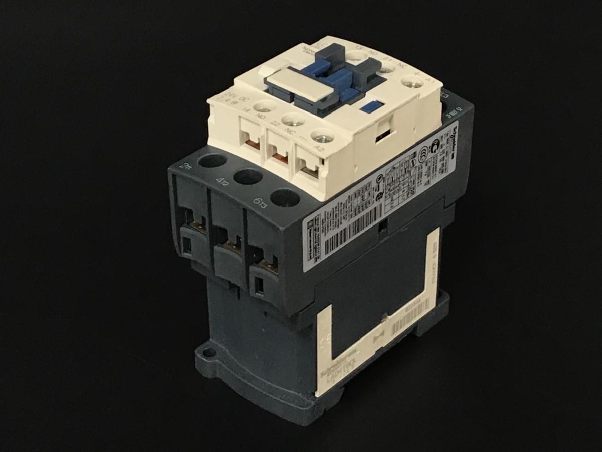 Used SCHNEIDER LC1D32BL NON-REVERSING CONTACTOR 24VDC TESYS 036183