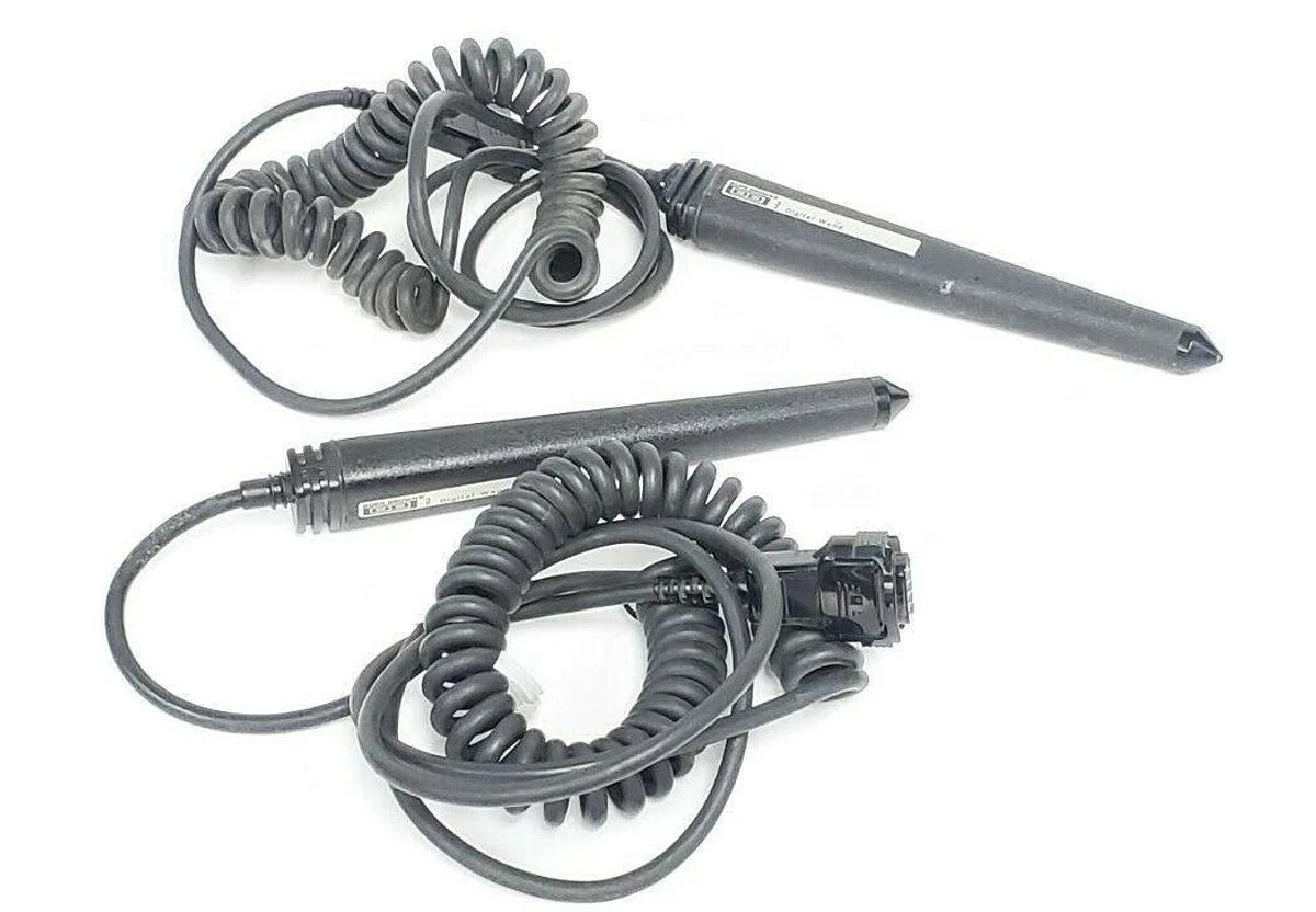 Used LOT OF 2 BURR-BROWN DIGITAL WANDS EMULATION 9 PIN 8' FT CORD