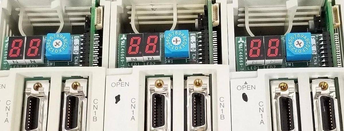 Used LOT OF 3 SIEMENS MR-J2S-10B AC SERVO AMPLIFIERS, 400W