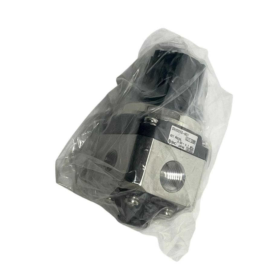Used SMC SRH3010-N01 Stainless Steel Clean Regulator | OEM 60106-SRH3010NQS | 101 PSI