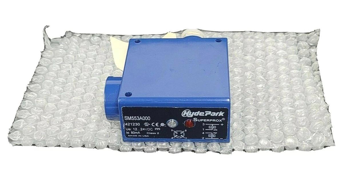 Used NIB SCHNEIDER ELECTRIC HYDE PARK SM553A000 ULTRASONIC PROXIMITY SENSOR