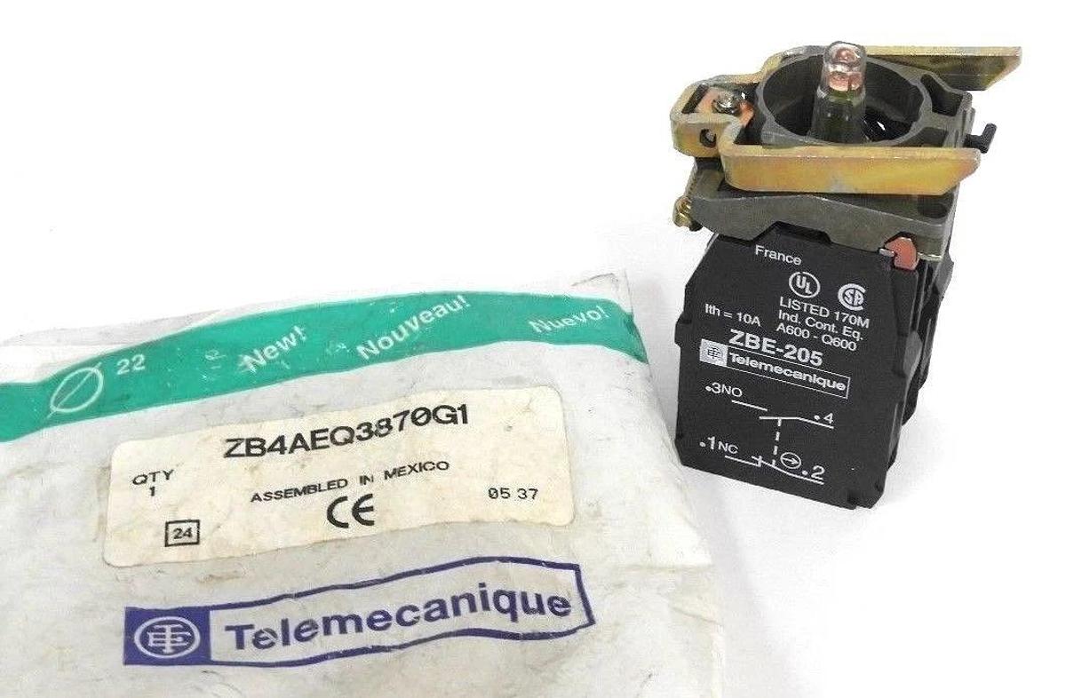 NEW TELEMECANIQUE ZB4AEQ3870G1 PUSH PULL ILLUMINATED W/OUT CAP
