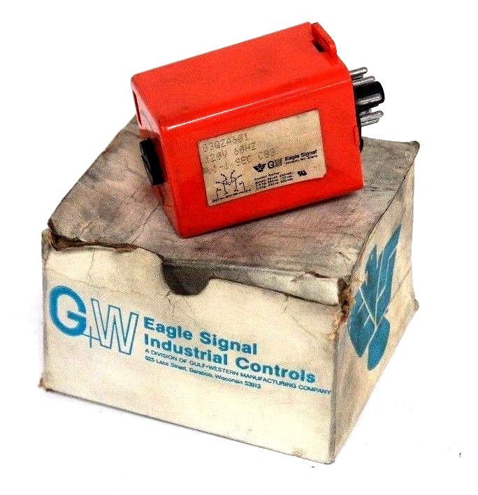 Used NIB EAGLE SIGNAL 83Q2A601 TIME DELAY RELAY 120V, 60HZ .1-1 SEC C83