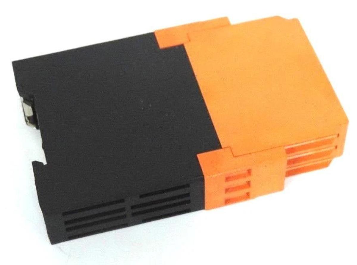 Used IFM EFECTOR DN0200 SWITCHING AMPLIFIER 2 CHANNEL