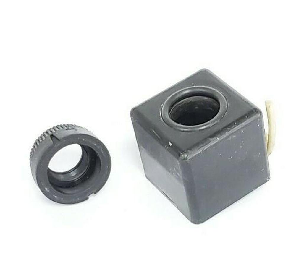 Used GENERIC EATON VICKERS 02-111632 SOLENOID COIL 110/12V 50/60HZ 48/46A B-02111632