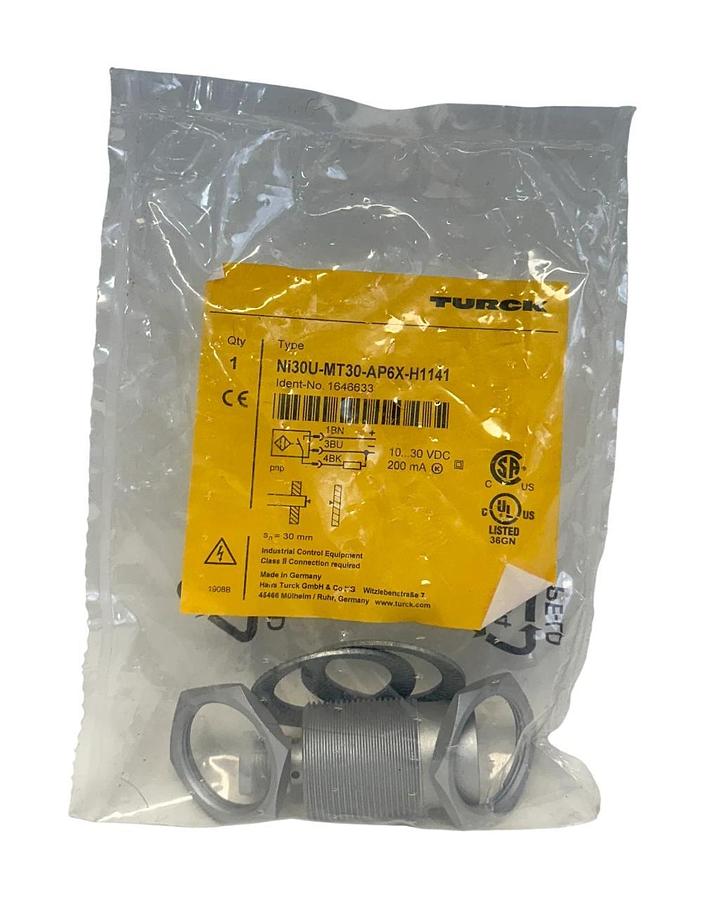 Used TURCK Ni30U-MT30-AP6X-H1141 / 1646633 INDUCTIVE SENSOR 10-30VDC 200mA NSFS