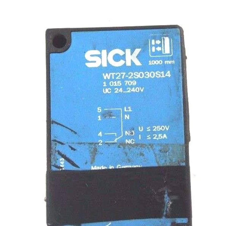 Used SICK WT27-2S030S14 LASER SENSOR 24...240V, WT272S030S14, 1 015 709