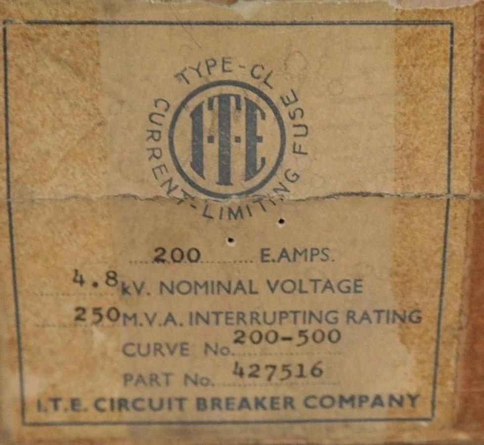NIB ITE 427516 FUSE 200 E. AMPS 4.8kV 250MVA CURVE NO. 200-500