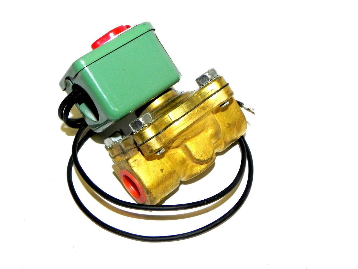 NEW ASCO RED HAT 8210D1 SOLENIOD VALVE REBUILD NO. 302273 3/8" PIPE 6 WATT