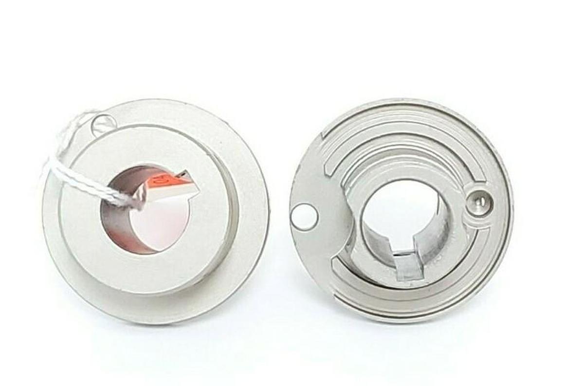 Used LOT OF 2 NEW GENERIC 2-106 DRIVE SHAFT FITTINGS PART #5, 5/8" BORE, 127050, 2106