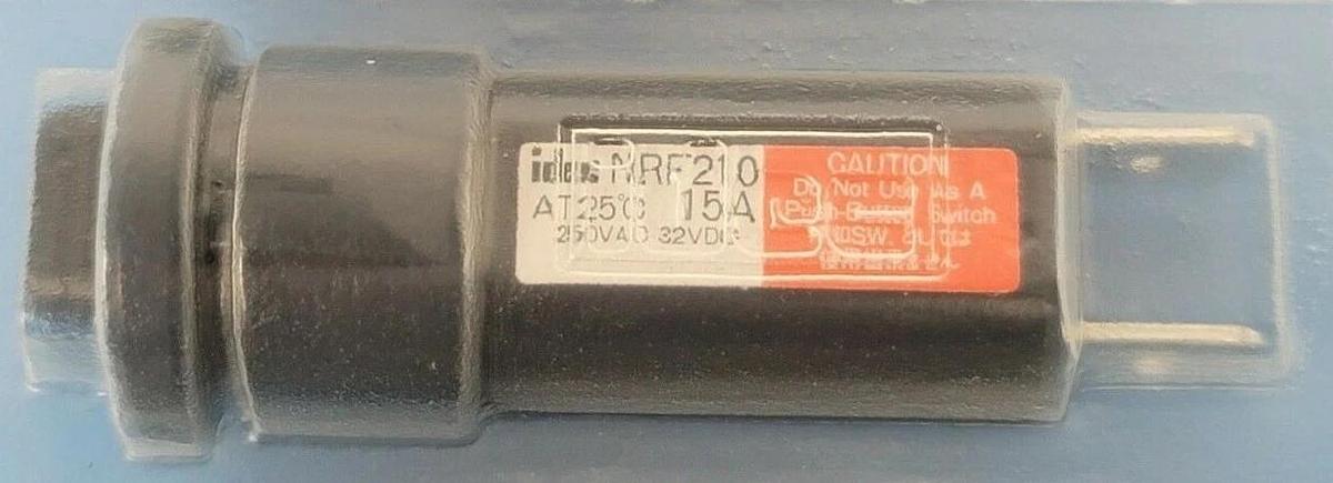 Used LOT OF 4 NEW IDEC NRF210 CIRCUIT PROTECTORS NRF210-15A