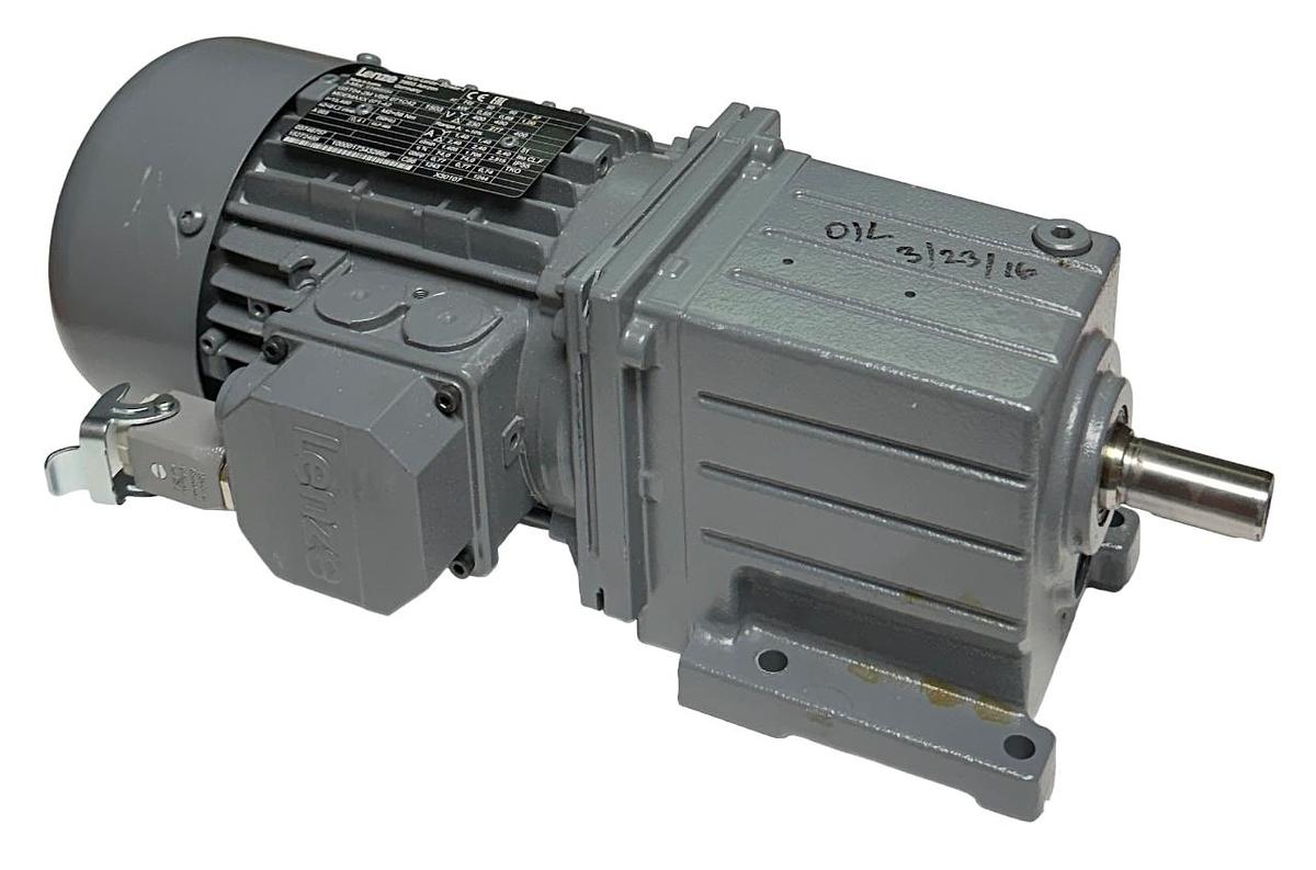 Used LENZE GST04-2M VBR 071C42 / MDEMAXX 071-42 / 15272455 HELICAL GEAR MOTOR USNP