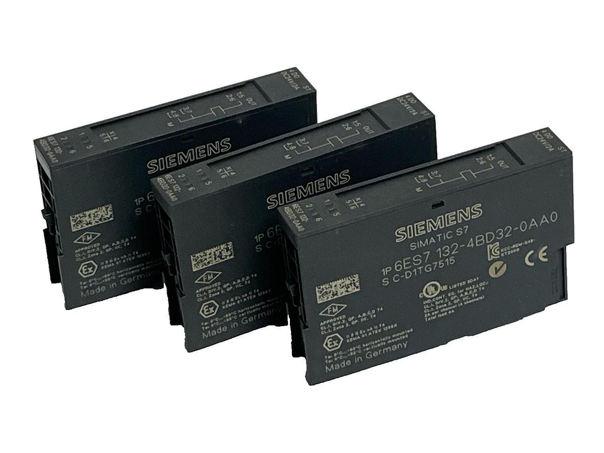 Lot of 3 Siemens 6ES7131-4BD32-0AA0 SIMATIC S7 ET 200S 4 DO 24V DC 2A , NSNP