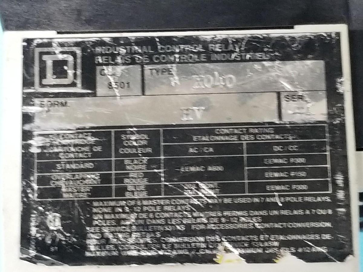 Used SQUARE D 8501-X040 CONTROL RELAY SER. A, FORM HV, 8501X040 W/ 9998X44 COIL