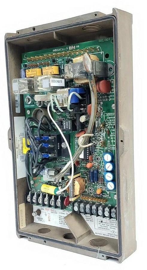 Used GE 6VFW1050A3 STATOTROL II DRIVE 6VFWC1050A3 44B331753-G113 1/2HP (INCOMPLETE)