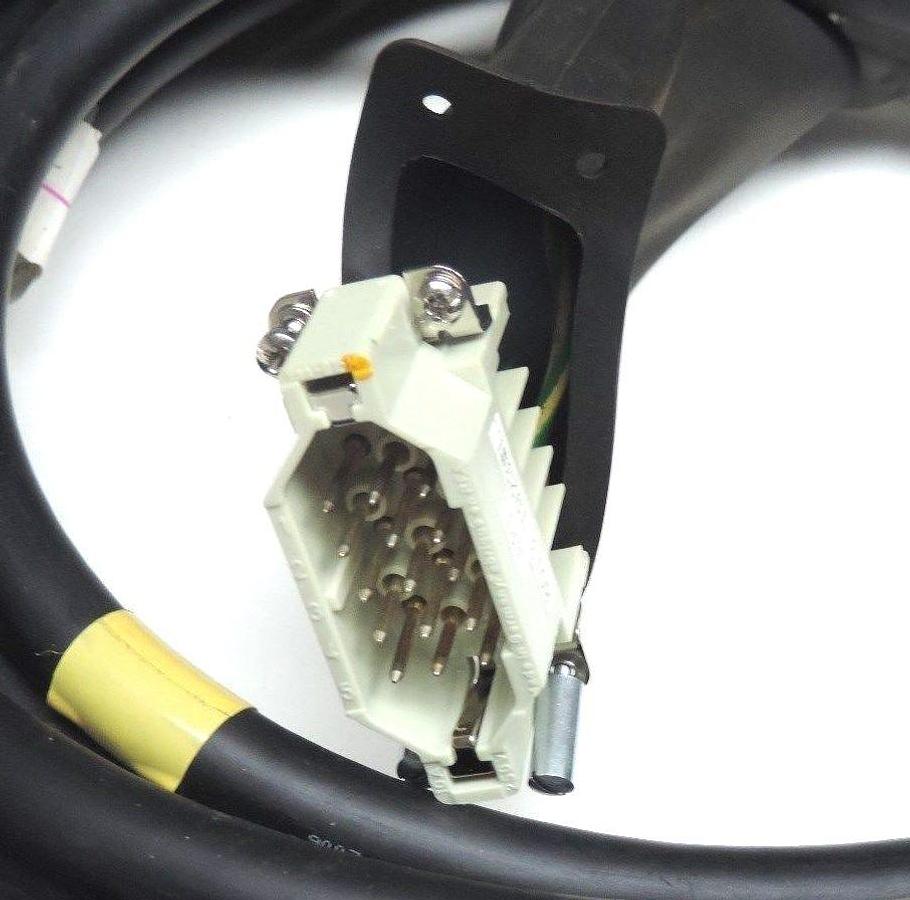 Used NEW FANUC A660-8013-T923#L SERVO CABLE 5870MM W/ 2 NIB HARTING HOUSINGS