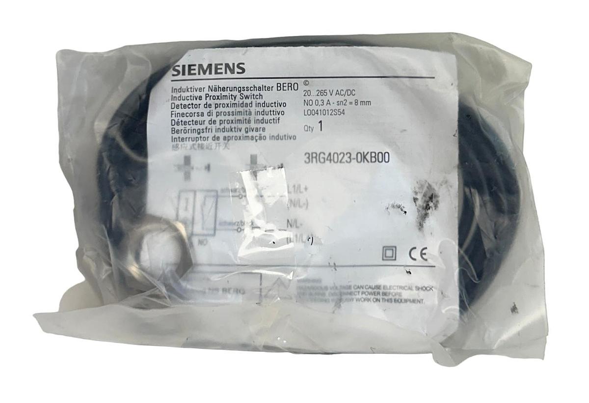 Used SIEMENS 3RG4023-0KB00 / 3RG40230KB00 INDUCTIVE PROXIMITY SWITCH 20-265V NSMP