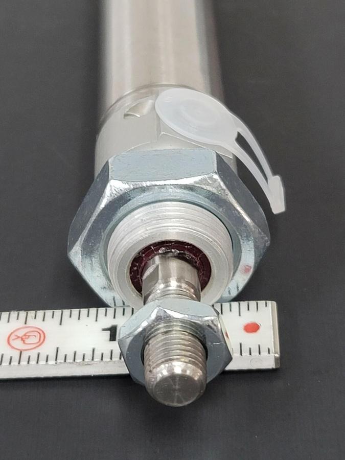 Used NEW FESTO DSNU-25-320-A CYLINDER DSNU25320A, PMAX= 10BAR/145PSI