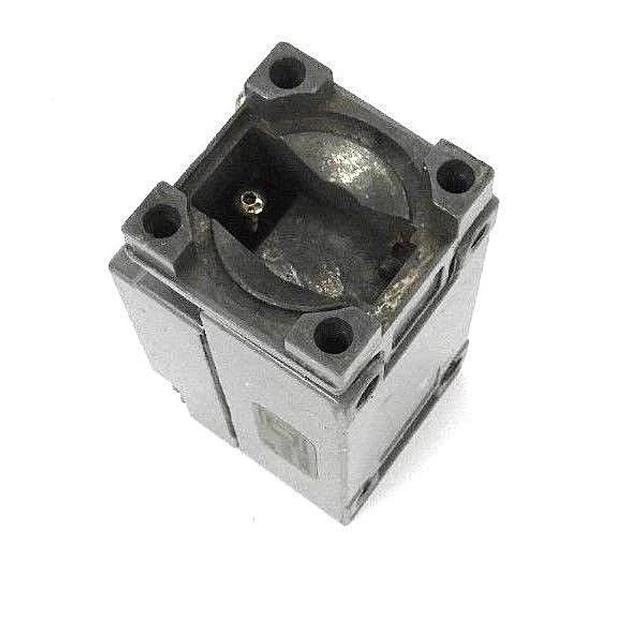 Used SQUARE D 9007-C054 LIMIT SWITCH 9007-C054A2 SER. A (PLUG-IN UNIT LESS HEAD)