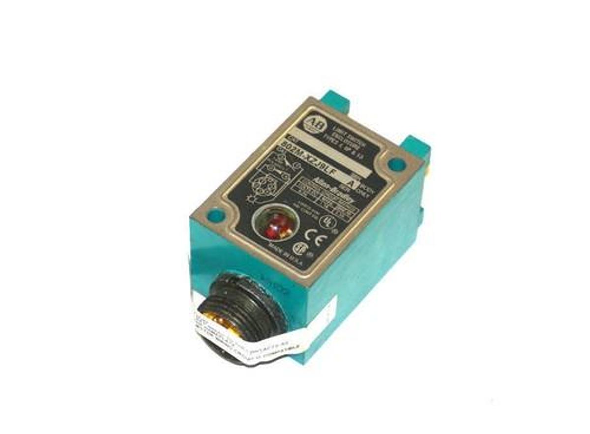 Used NEW ALLEN BRADLEY 802M-XZJ9LF LIMIT SWITCH SER. A, 802MXZJ9LF