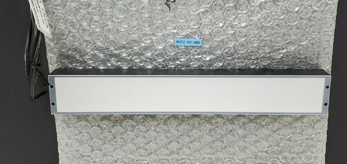 Used NEW CORRECT SBR-30-220B LIGHT BAR 9 IN. L. SBR30220B