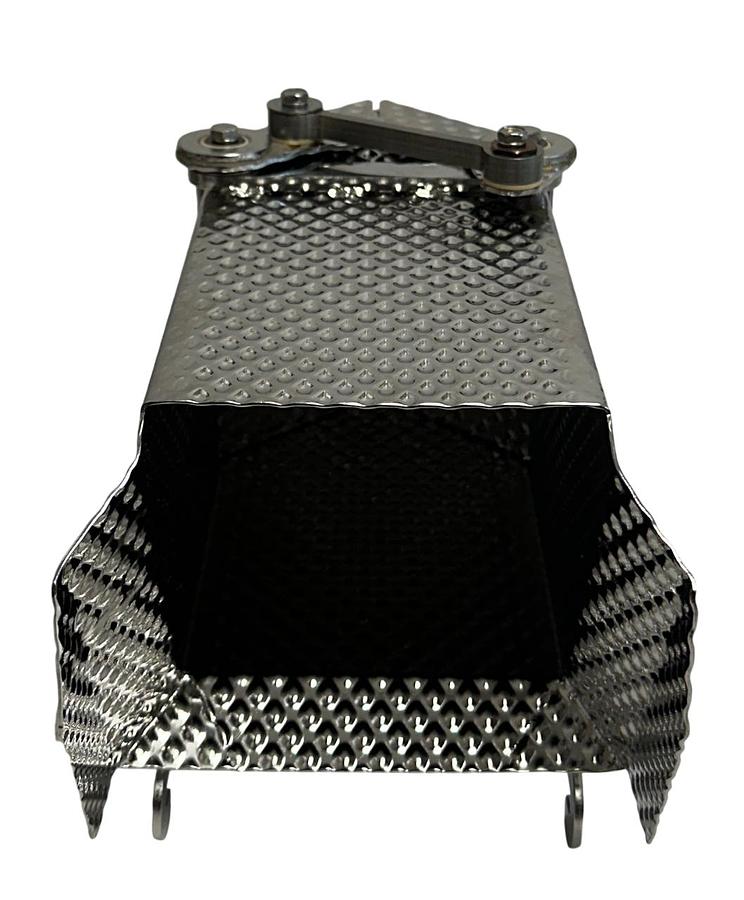 Used TRIANGLE 05-B-10-A1 / A57110 / 105017401 OEM ASY BUCKET ACUM 4'' PACKAGING NSNP