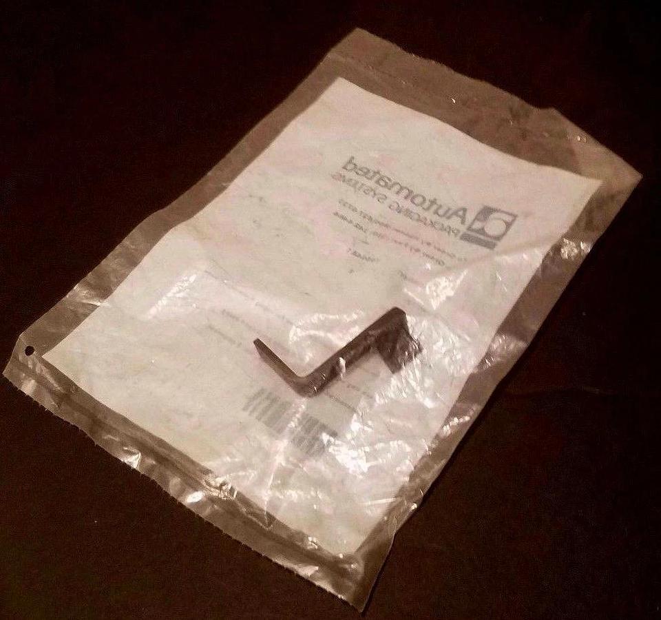 Used NEW AUTOMATED PACKAGING SYSTEMS 70604A1 CLUTCH BRACKET