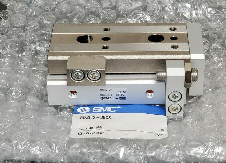 Used NEW SMC MXQ12-30CS SEIRES MXQ AIR SLIDE TABLE CYLINDER MXQ1230CS