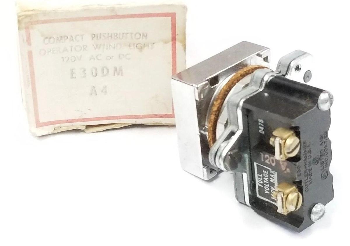 Used NIB EATON CUTLER-HAMMER E30DM COMPACT PUSHBUTTON OPERATOR W/IND LIGHT