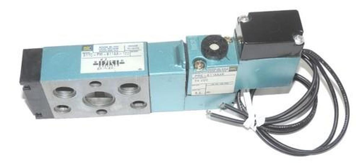 Used MAC 811C-PM-611AA-122 VALVE W/ PME-611AAAA SOLENOID VALVE 24VDC 8.5W 120PSI