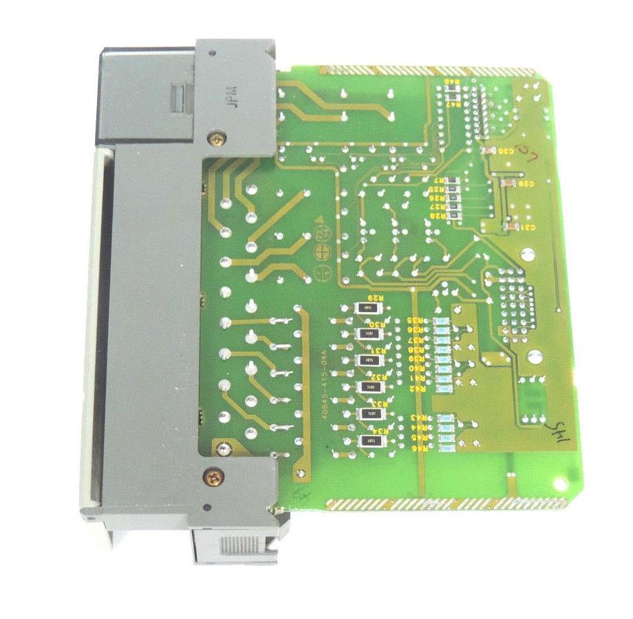 Used ALLEN BRADLEY 1746-IO12 I/O MODULE SER. B FAC. 1P 1746IO12
