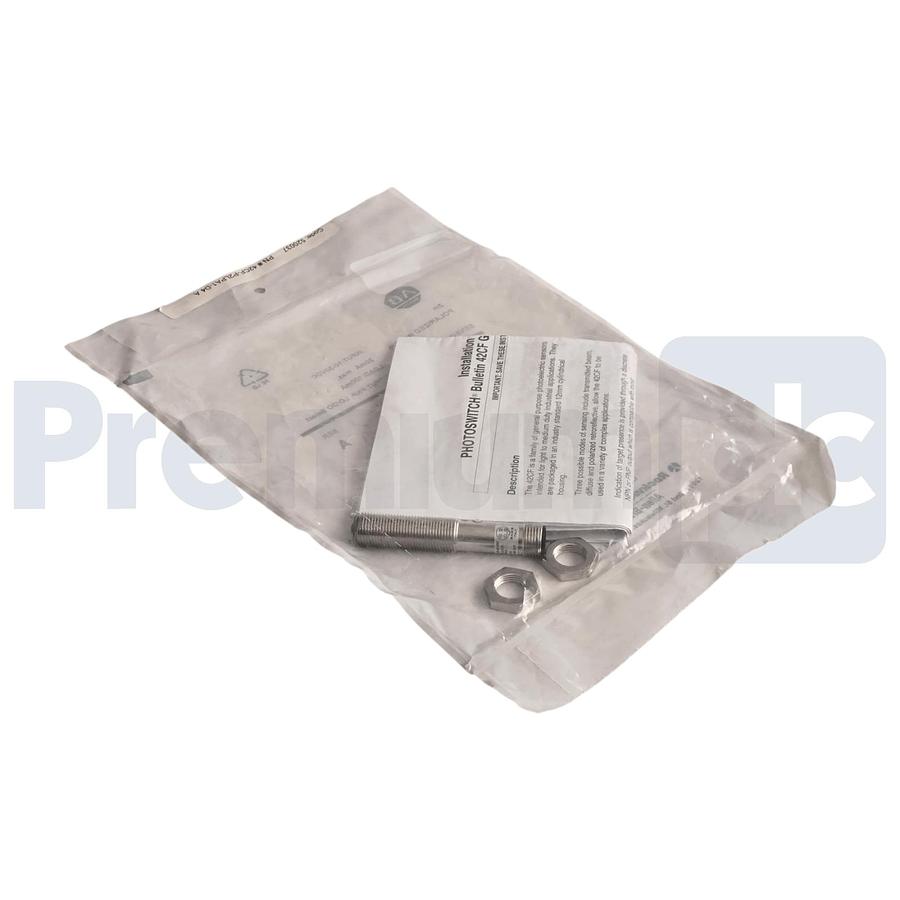 Allen Bradley 42CF-P2LPA1-D4 /A PHOTOSWITCH 12mm Clyindrica Sensor 2m Range NEW