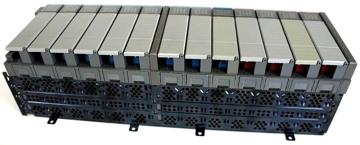Used ALLEN BRADLEY 1746-A13 SLOT RACK SER B 1746-IB16, 1746-OA16, 1746-IA16 MODULES