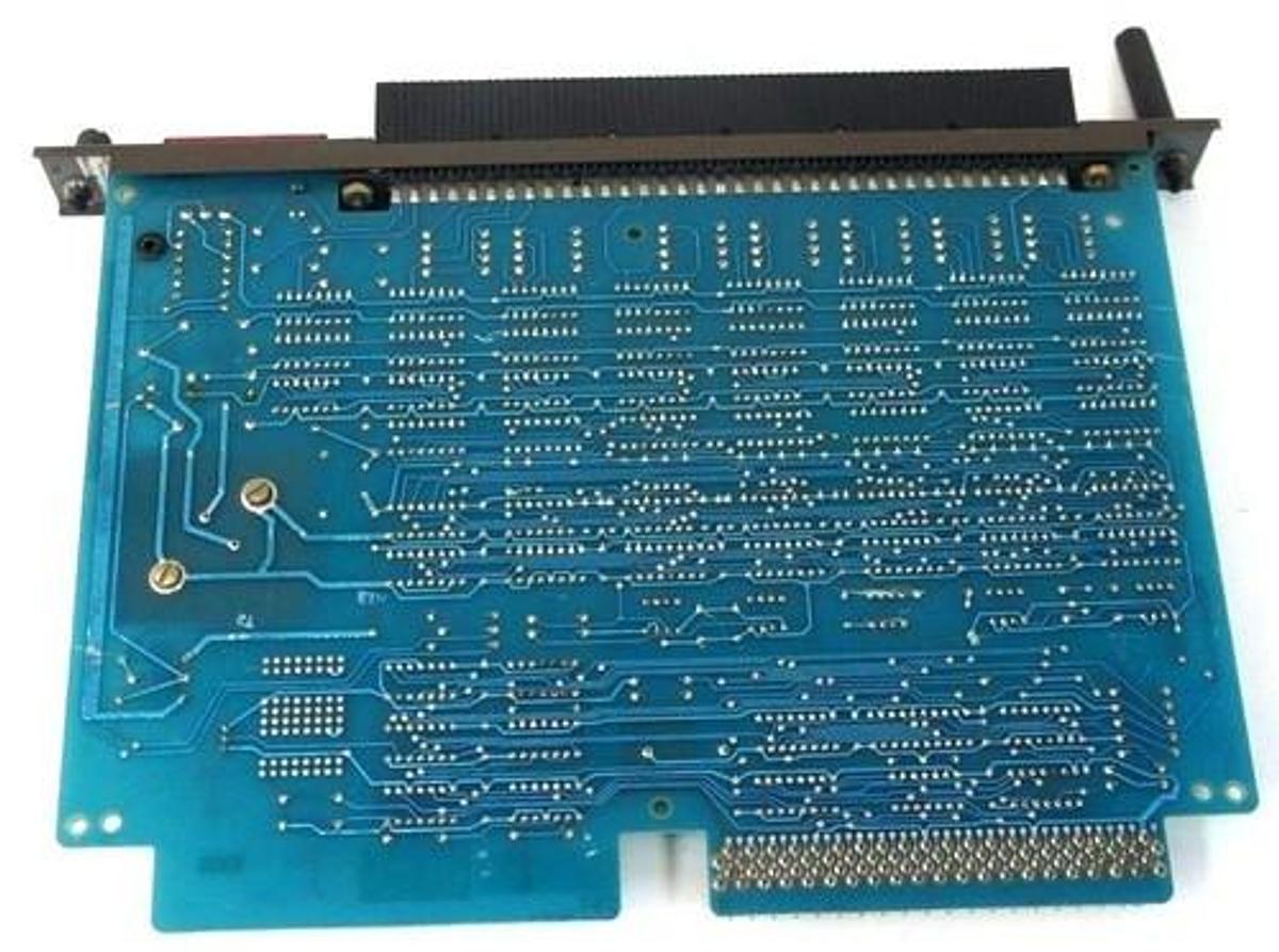 Used GENERAL ELECTRIC IC600YB811A INPUT MODULE 10-50VDC, 5VDC INPUT