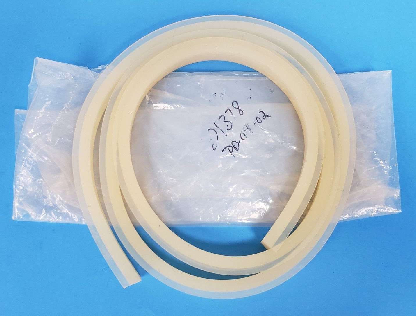 Used GENERIC 21378 RUBBER GASKET PD0902 PO0902 P00902, ~8 FEET