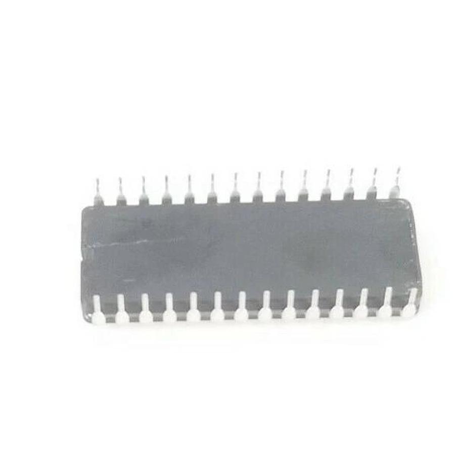 Used GF SIGNET A9010.V15 E-PROM CHIP 28 PIN FOR FLOW CONTROLLER SIGNET 1992