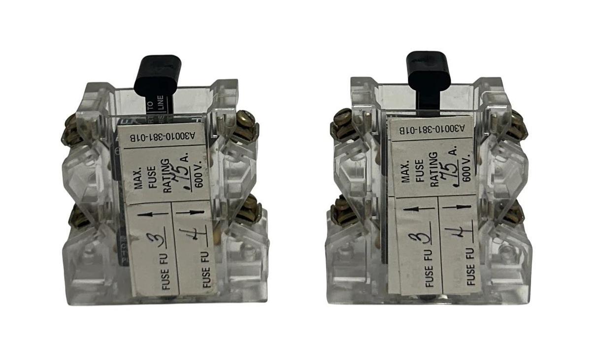 Used 2 SQUARE D A300110-381-01B / 9999 SFR-4 AUXILIARY FUSE HOLDER 2-FUSE 600VAC USNP