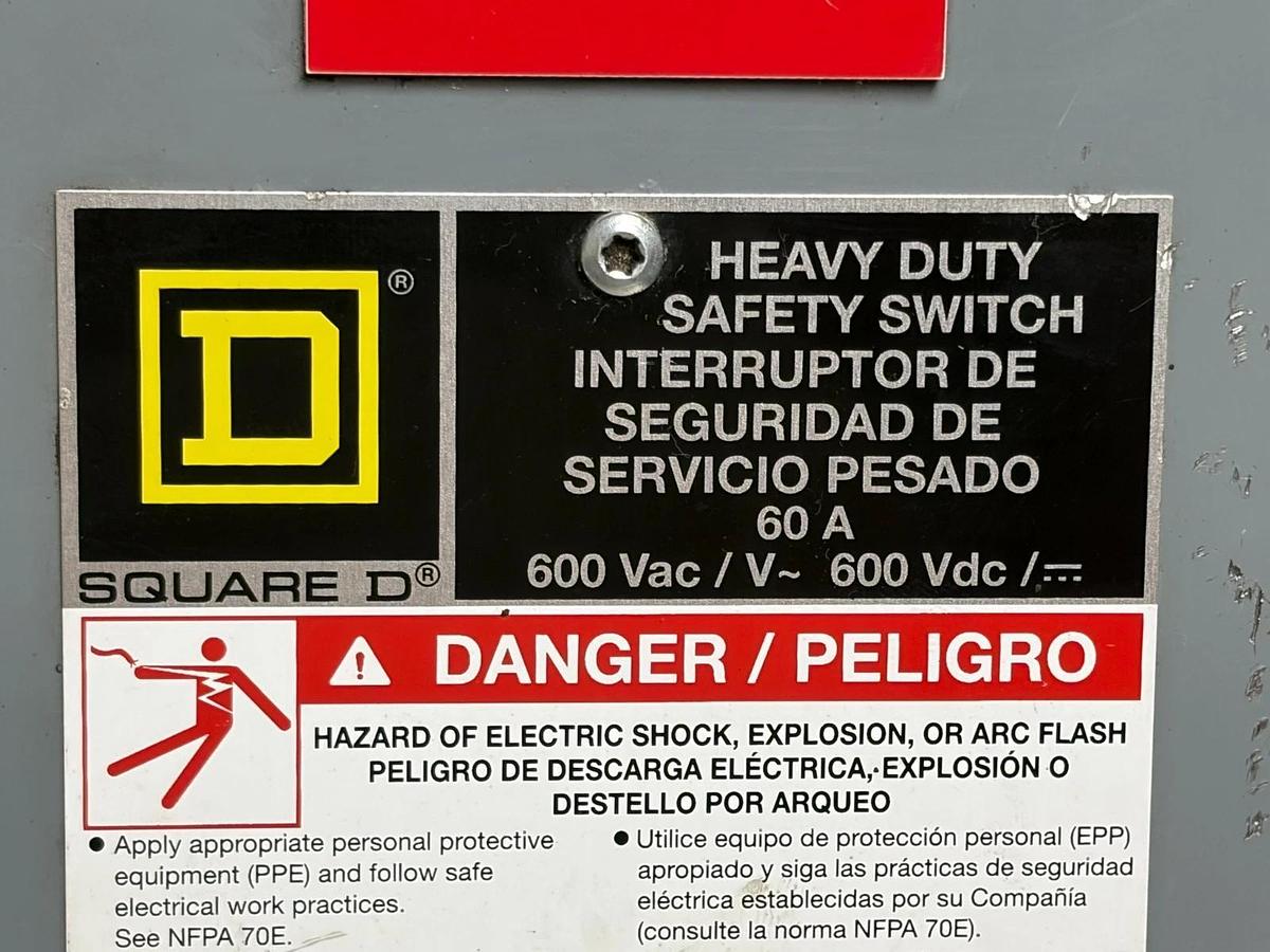 Used Square D HU362 Safety Switch 60A 600VAC 600VDC 3 Pole Non-Fusible Disconnect