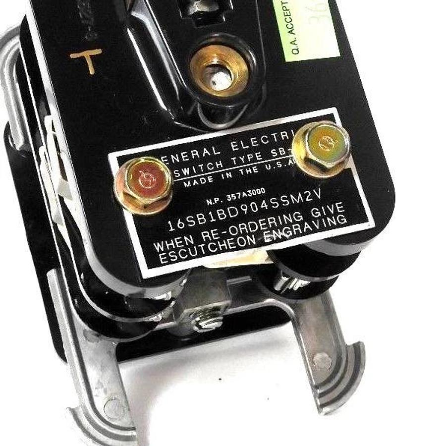 Used GE SB-1 ROTARY SWITCH 16SB1BD904SSM2V W/O LEVER ARM OR KEY