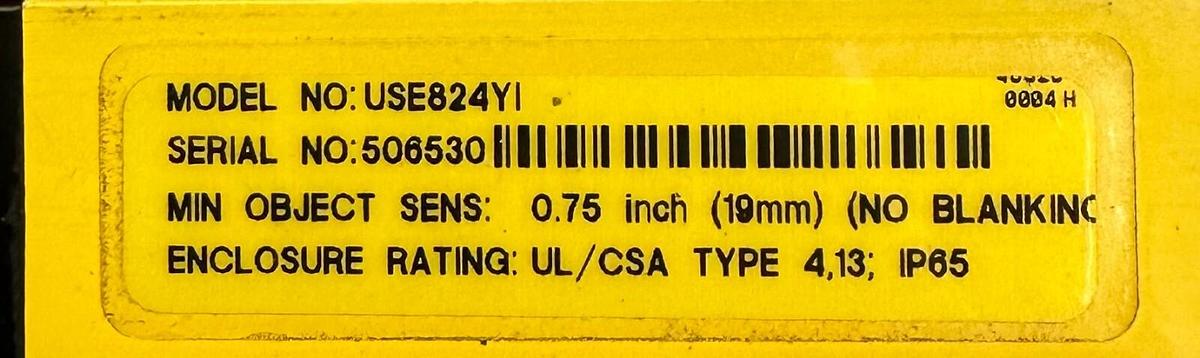 Used BANNER USR824YI MINI-SCREEN SAFETY LIGHT CURTAIN RECEIVER 19mm/0.75in