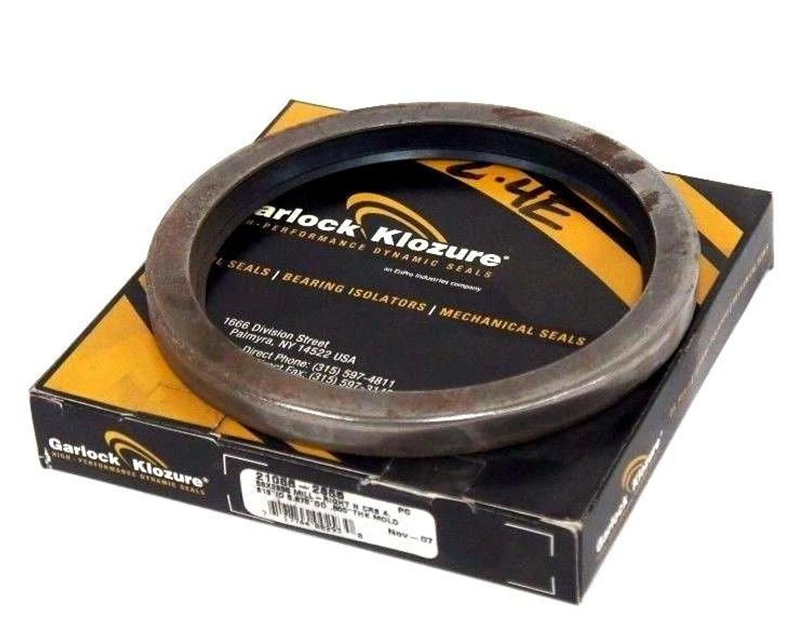 NIB GARLOCK KLOZURE 21086-2855 OIL SEALS 4.8130" X 5.8750" X 0.5000" 210862855