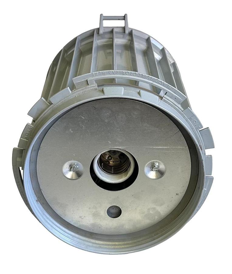 Used COOPER VMVS250/120 / VMVS250120 CHAMP VMV SERIES LUMINAIRE 250W *COMES AS SEEN