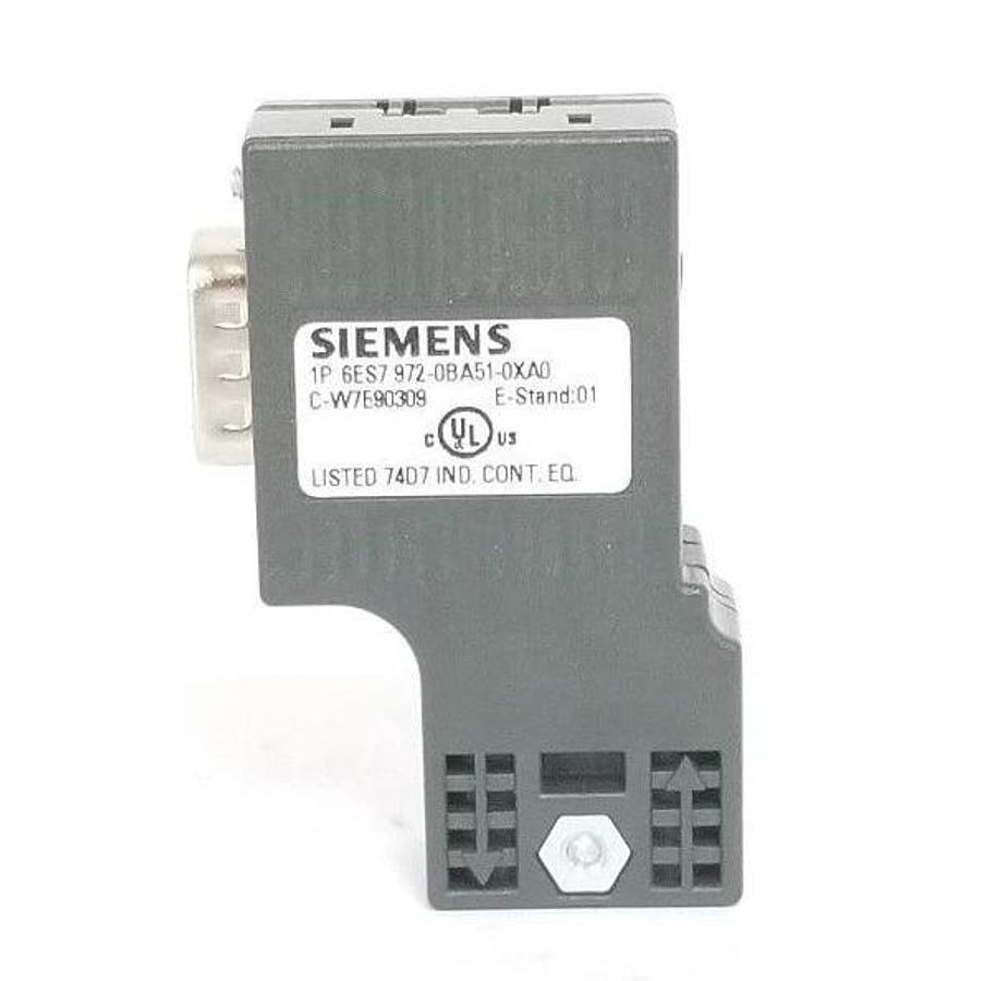 Used SIEMENS 6ES7972-0BA51-0XA0 CONNECTOR PLUG PROFIBUS 90DEGREE, 6ES79720BA510XA0