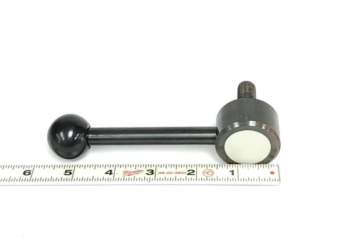 Used NEW ELESA 64827884 (1/2-13) X 32 GN125-40 FLAT ADJ LEVER TYPE D