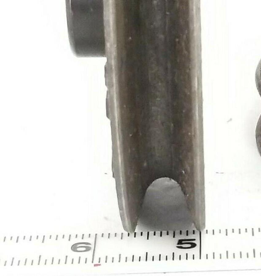 Used LOT OF 2 GENERIC / SEALMASTER RW-84 PULLEYS 3/4'' IN. BORE W/ ER-12 BEARINGS