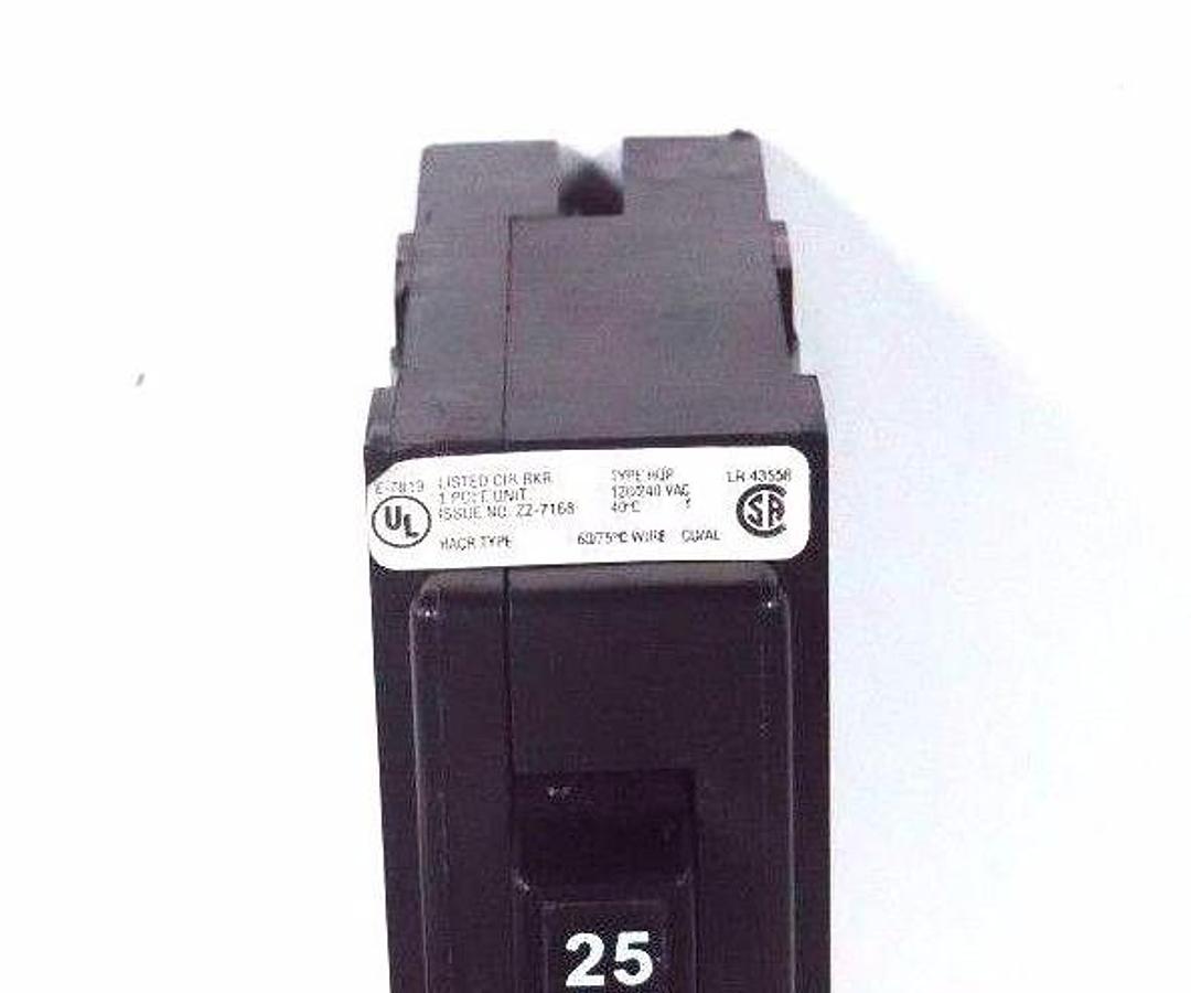 Used LOT OF 2 CUTLER-HAMMER HQP1025 CIRCUIT BREAKERS 25A, 1P
