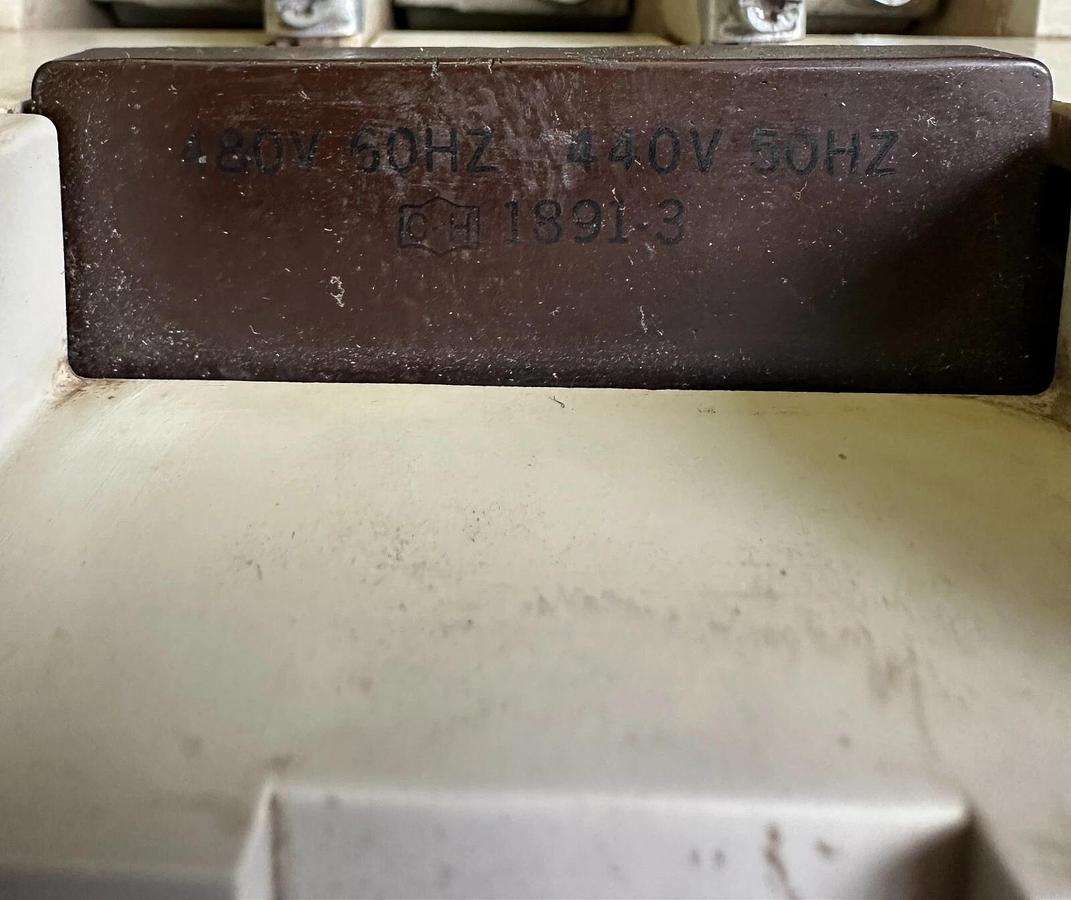 Used CUTLER-HAMMER CE15SN3 SER. A1 3-PHASE FREEDOM CONTACTOR 1891-3 440/480V COIL