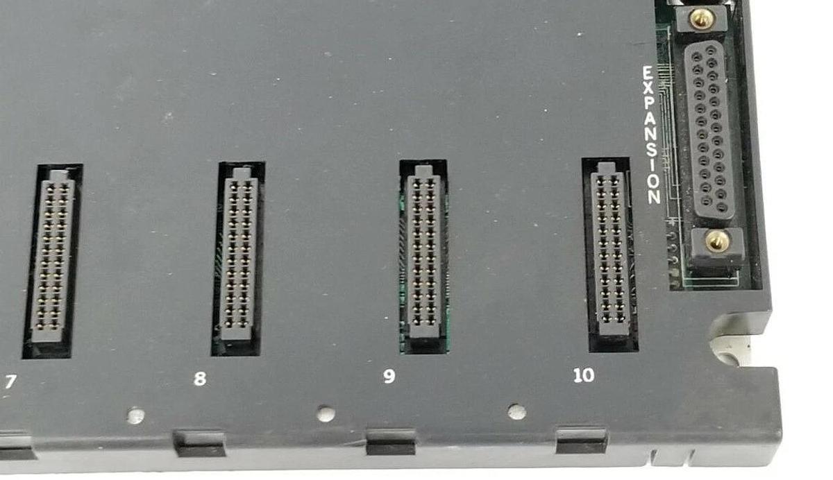 Used GE FANUC IC693CHS391C 10-SLOT BASE PROGRAMMABLE CONTROLLER (DAMAGED)